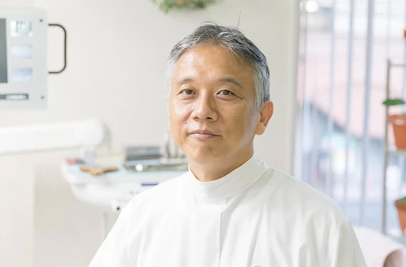 野中歯科医院　院長　野中 哲雄